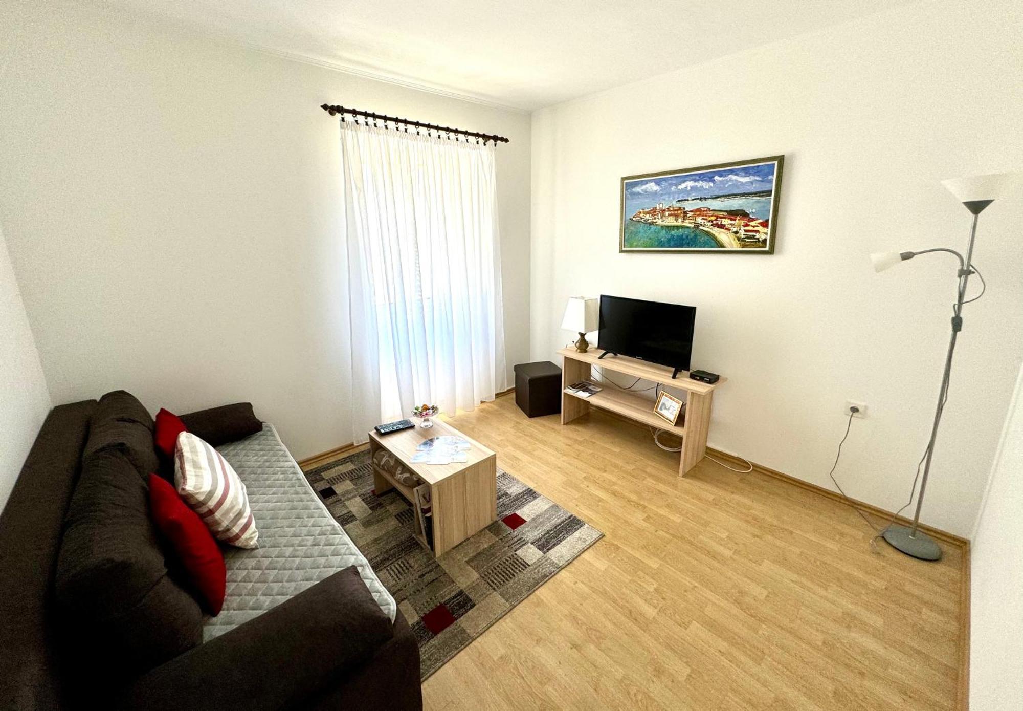 Apartment Kontrada Umag Ngoại thất bức ảnh